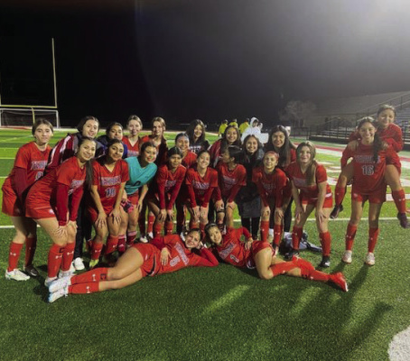 The Terrell Lady Tigers pick up a big 3-1 district win over the Ennis Lady Lions Feb. 13 on the road. Photo courtesy of @Terrellgsoccer/X