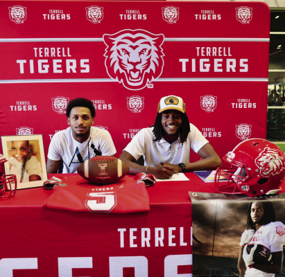Terrell’s Ryson Martin signs with Texas Wesleyan