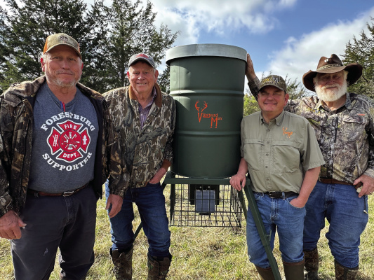 Luke will be hunting with some good friends this fall up in Montague County. Shown left to right were Don Gresham, Luke Clayton, Paul Moore, and Larry Weishuhn. Not pictured is Jeff Rice. Hunting new land is exciting and Luke gives some tips on the subject in his column this week. Photo by Jeff Rice