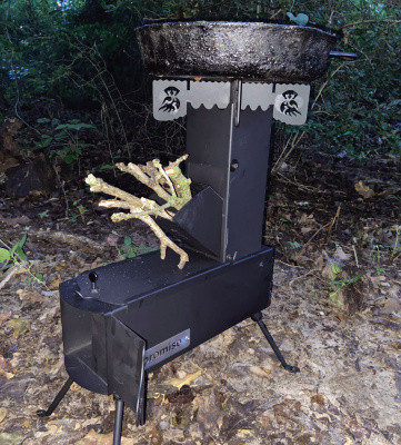This little ‘rocket stove’ is the newest addition to Luke’s outdoor cooking arsenal. Photo by Luke Clayton
