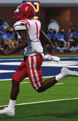 Junior Kanye Nix led the team in tackles with 30. Twenty of those tackles were solo. (MAX PREPS)