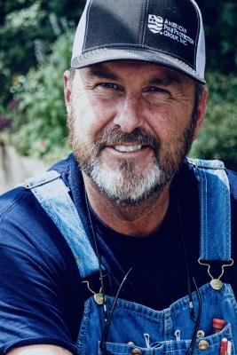 Darren Layne Levescy