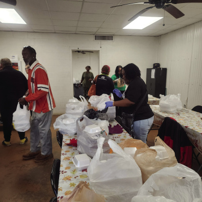 The Association of Breezy Hill Park gave their time, donations, cooked, delivered plates, cleaned and much more for those in need to provide Thanksgiving meals for the 2025 Loretta Hickmon-Gipson Thanksgiving in the Park. They received donations from Brookshire’s, Legacy Age Credit, ACA and Church of the Living God.