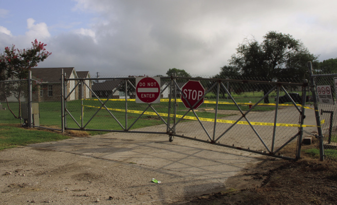 Damage was reported to one of the outside gates by a juvenile in a stolen vehicle at Terrell State Hospital after a police pursuit Tuesday, July 23 on the corner of Green Street and E. State Street. Photos by Bodey Cooper