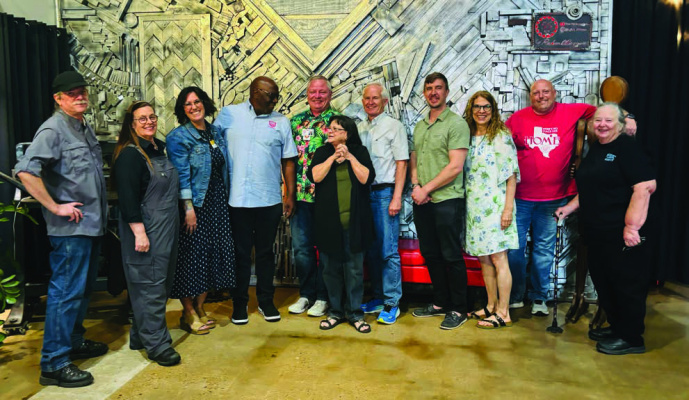 THE LYRIC HOSTS ROTARY CLUB