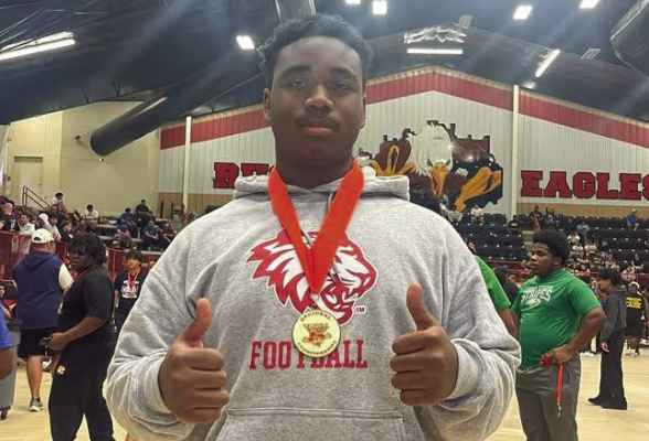 Terrell Tiger Jordan Kennedy secured the Regional Championship title in the 275 lb. weight class. Kennedy advances to the THSPA State Meet on March 27 in Abilene. Photo courtesy of Terrell High School
