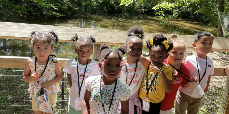WH Burnett students visit Tyler Zoo