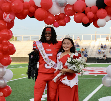 Alanie Lopez takes home the crown of Terrell Homecoming Queen while Ryson Martin is named Homecoming King before the football game Friday, Sept. 20 at Memorial Stadium. Photo courtesy of Terrell ISD Facebook page