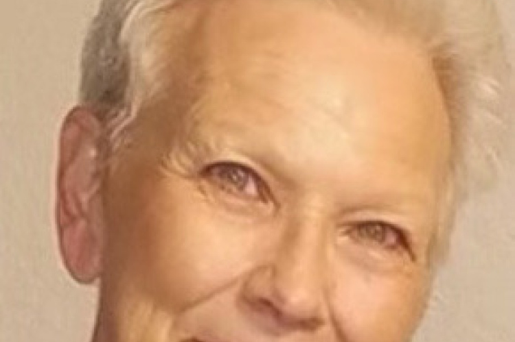 Robinette (Robbie) Foster